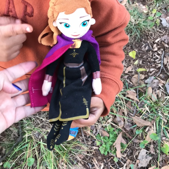Disney Frozen Princess Anna 10" Plush Stuffed Doll - Picture 6 of 15